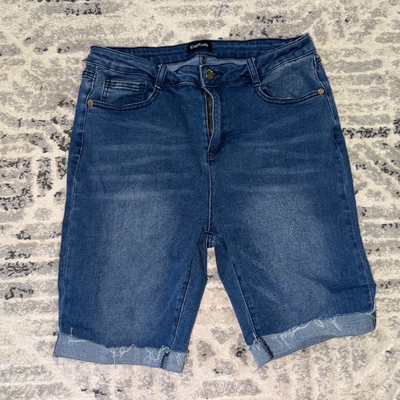 Bebe Bermuda Jean Shorts Size 30 Women Rolled Hem Stretch Comfy - Picture 4 of 8